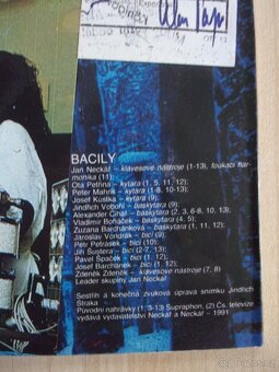 LP - V. NECKÁŘ,O. PETŘINA + BACILY - ČASY SE MĚNÍ? - 3