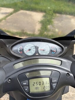 Piaggio X9 Amalfi 180ccm - 3