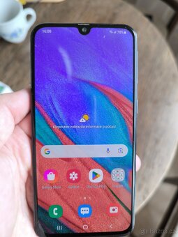 Samsung Galaxy A40 - 3