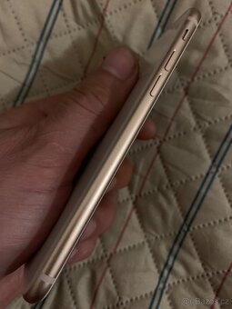 iPhone 8, 256 GB jako nový - 3