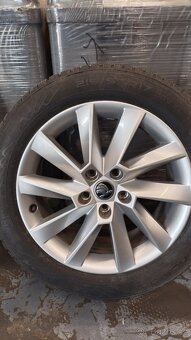 Originál kola Škoda, pneu Nokian 215/55 R17 - 3
