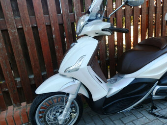 Piaggio beverly 300 (2013) - 3