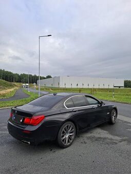 BMW F01 750i 300kw M-Packet najeto 185xxxkm - 3