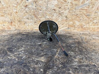 TLAČÍTKO OTEVÍRÁNÍ VÍKA KUFRU VW PHAETON 3D5827601A - 3