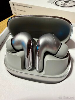 Xiaomi Buds 5 Pro – titanová – výborný stav 100% - 3