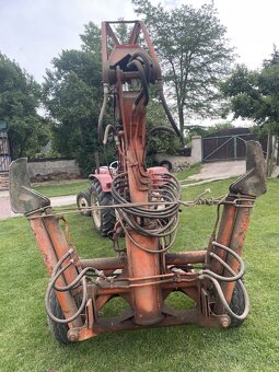 Nakladač UNHZ 500 - 3