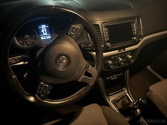 Sharan 2.0 TDI (2014, 4WD) - 3