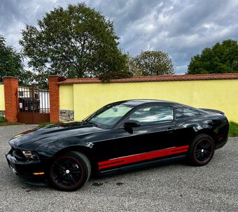 Ford Mustang 2012, V6, 3,7 - 3