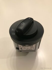 Prodam spinac ovladani svetel OCTAVIA II - 3