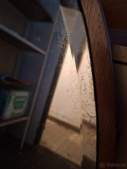 Oválné retro zrcadlo v dřevěném rámu - 3