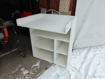 Přebalovací pult - 3