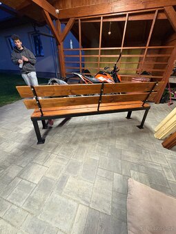 zahradní lavička - 3