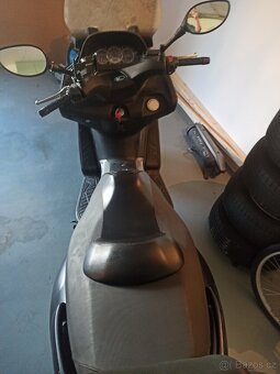 Kymco xciting 300i - 3