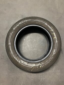 2ks LETNÍ PNEUMATIKY KUMHO ECOWING ES01 185/65/15 88H 185/65 - 3