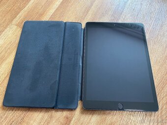 Apple Ipad 7 generace - 3