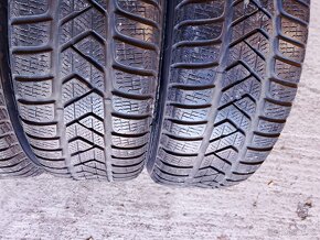 Plechové disky 6,5x16 5x112 et41 + zimní 215/60/16 Pirelli - 3