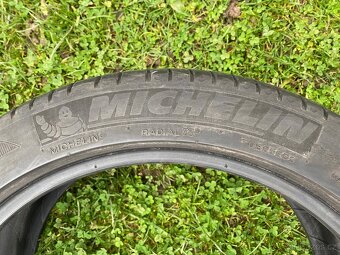 Letní 215/45R17 Michelin - 3