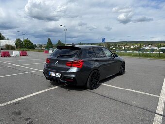 BMW M135i F21 RWD manuál (320kw) - 3