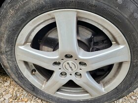 Rozpredám mondeo mk4 2.0 103kw - 3