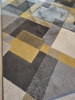 REZERVACE - Koberec se vzorem - šedo/žlutá - 120x170 cm - 3