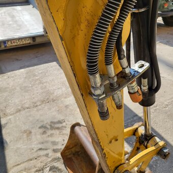 CAT 302.7D CR - 3
