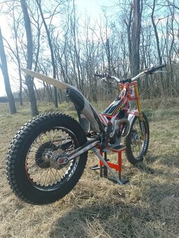 TRS One 300 RR - 3