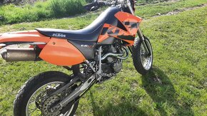 KTM 640 motard - 3