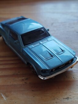 Modely 1:43 Porsche 911 gt2 rs, ford mustang gt - 3