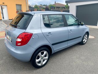Škoda Fabia II 1.2TSI, r.v.9/2010, 2.maj.,serviska,zachovalá - 3