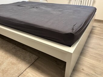Postel 140x200, včetně roštu a matrace - 3