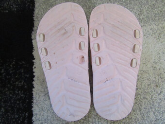 Boty pro holku vel.35-kozačky,válenky,pantofle - 3