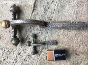 Stříbrná spona ze starověkého Říma - 3