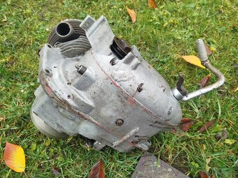 Motor skútr ČZ prase 175 dvouvýfuk ventilátor startér - 3