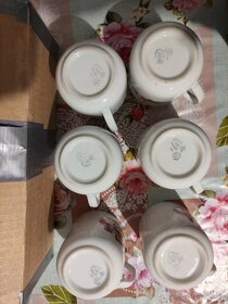 Retro hrnky, značené, květinový dekor - 3