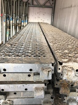 Prodám lešení layher rámové a modulové , dily - 3