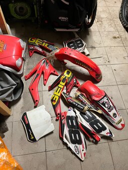 Plasty na crf 450 - 3