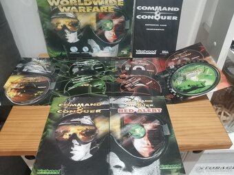 COMMAND&CONQUER WORLDWIDE BIG BOX - 3