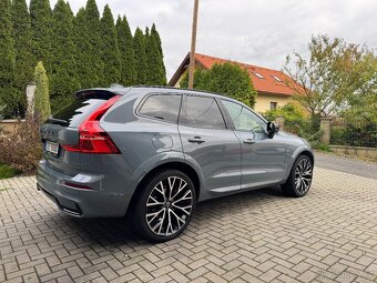 Volvo XC60 B5 R-Design - 3