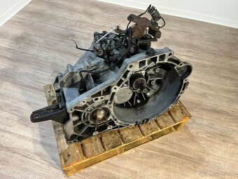 /// Převodovka Hyundai Santa Fe 2.2 CRDI 5st. /// - 3