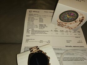 Smart watch Michael KorsSLEVA - 3