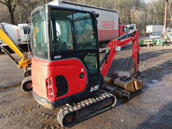 Bobcat E18 Minibagr 1,8 T - - 3