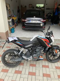 KTM 125 Duke - 3