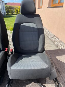 Díly Škoda Superb II – sedačky, bi-xenony, blatník, bočnice - 3