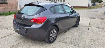 Opel Astra - 3