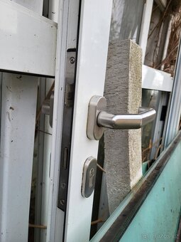 Hliníkové vchodové dveře Schuco, bezpečnostní sklo - 3