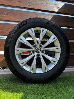 Alu kola 5x112 r17 s pneu (tig40) - 3