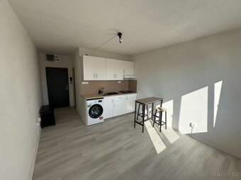 Pronájem bytu 1kk 21 m², Rakovník, ul. Pod Nemocnicí - 3