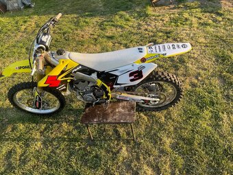 Suzuki rmz 450 - 3