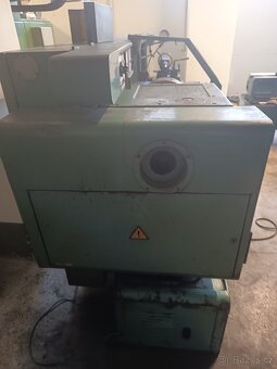 Prodám soustruh SUI 50/2000RP - 3