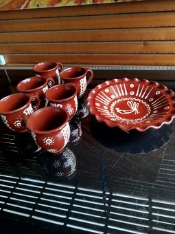 Keramická sada talíře s ouškem a 6ti hrníčky - 3